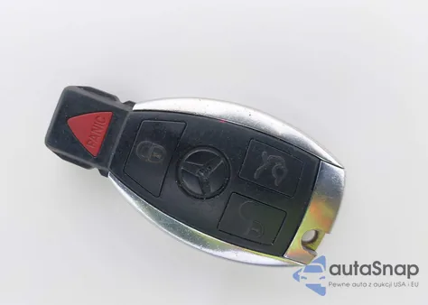 2007 Mercedes-Benz Cls 550 z USA, uszkodzony, nr VIN WDDDJ72X77A080506